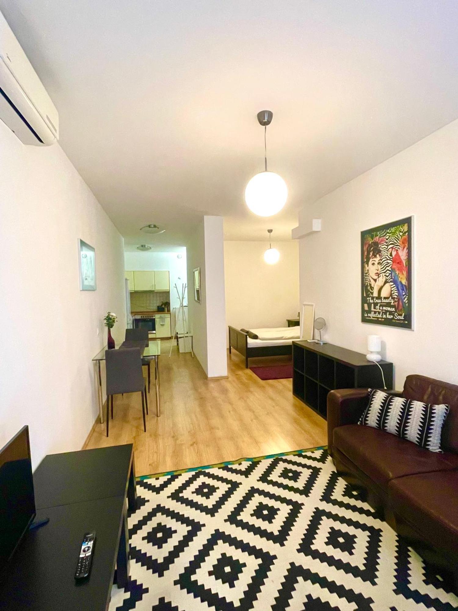 Broadway Apartments Budapest Ngoại thất bức ảnh